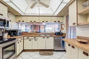 2067 W Lakeview Blvd, North Fort Myers, FL 33903 - Photo 5