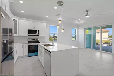 1105 SE 38th St, Cape Coral, FL 33904 - Photo 19