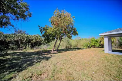 192 Victoria Ave S, Lehigh Acres, FL 33974 - Photo 21