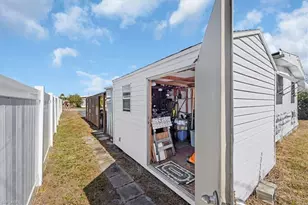 108 Coachlight Ln, North Fort Myers, FL 33917 - Photo 13