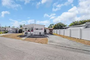 108 Coachlight Ln, North Fort Myers, FL 33917 - Photo 9