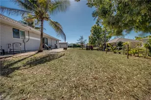 18510 Phlox Dr, Fort Myers, FL 33967 - Photo 31