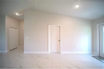 814 Gaylord Ave S, Lehigh Acres, FL 33974 - Photo 9