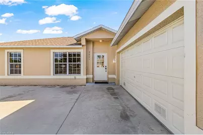 2601 SE 4th Ave, Cape Coral, FL 33904 - Photo 3