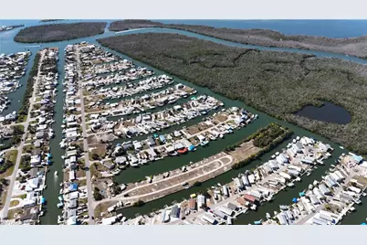 3900 Royal Palm Dr, Saint James City, FL 33956 - Photo 17