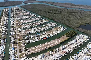 3900 Royal Palm Dr, Saint James City, FL 33956 - Photo 17