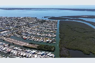 3900 Royal Palm Dr, Saint James City, FL 33956 - Photo 19