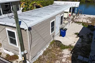 3900 Royal Palm Dr, Saint James City, FL 33956 - Photo 5