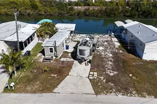 3900 Royal Palm Dr, Saint James City, FL 33956 - Photo 29