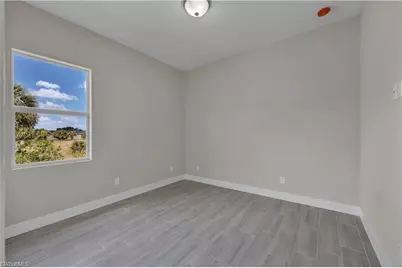 437 Mercedes Ct, Lehigh Acres, FL 33972 - Photo 27