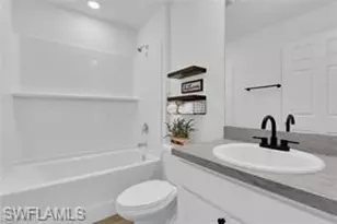 2825 NW 8th Pl, Cape Coral, FL 33993 - Photo 7