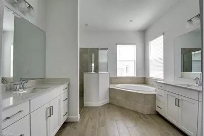 7796 Lakes Edge Ln, Port Charlotte, FL 33981 - Photo 11