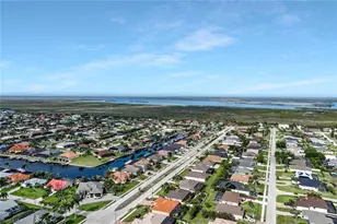 2724 Gleason Pkwy, Cape Coral, FL 33914 - Photo 37