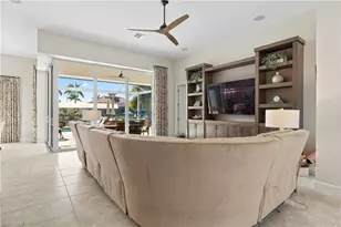 1914 SE 21st St, Cape Coral, FL 33990 - Photo 17