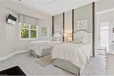 1914 SE 21st St, Cape Coral, FL 33990 - Photo 39