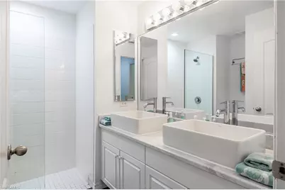 1303 SW 8th Ct, Cape Coral, FL 33991 - Photo 17