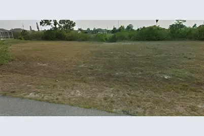1912 NE 19th Ave, Cape Coral, FL 33909 - Photo 1