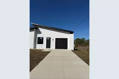 3107 Meadow Rd, Lehigh Acres, FL 33974 - Photo 3