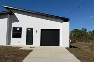 3107 Meadow Rd, Lehigh Acres, FL 33974 - Photo 3