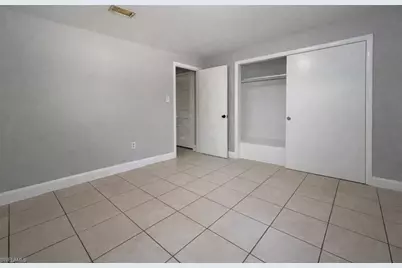 919 Freemont St, Fort Myers, FL 33916 - Photo 9