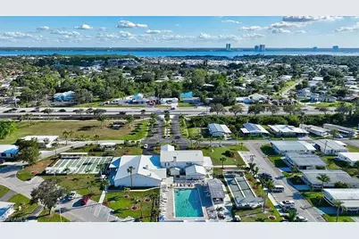 216 Captains Walk, North Fort Myers, FL 33917 - Photo 7