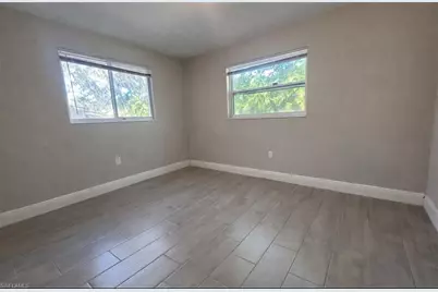 917 Freemont St, Fort Myers, FL 33916 - Photo 7