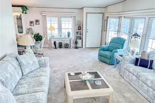 10473 Winchester Ct, Fort Myers, FL 33908 - Photo 5