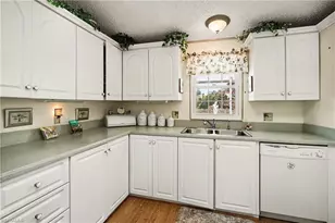 10473 Winchester Ct, Fort Myers, FL 33908 - Photo 15