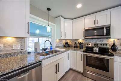 4125 SW 5th Pl, Cape Coral, FL 33914 - Photo 7