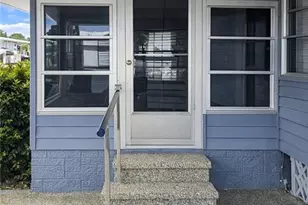 806 Homefolks St, North Fort Myers, FL 33917 - Photo 3