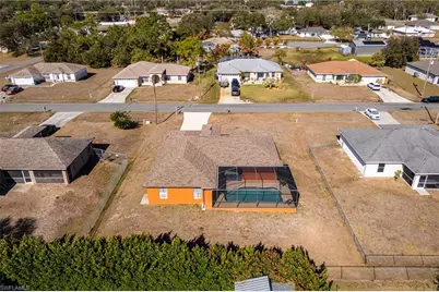 719 Zebu Pl, Fort Myers, FL 33913 - Photo 43