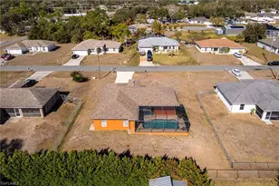 719 Zebu Pl, Fort Myers, FL 33913 - Photo 43