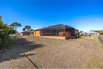 719 Zebu Pl, Fort Myers, FL 33913 - Photo 31