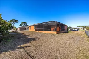 719 Zebu Pl, Fort Myers, FL 33913 - Photo 31