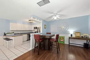 4029 Sandlewood Ln, Fort Myers, FL 33907 - Photo 9