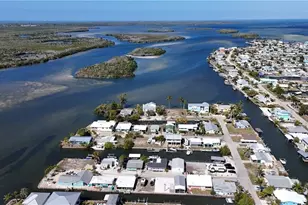 2650 Coco Plum Dr, Matlacha, FL 33993 - Photo 25