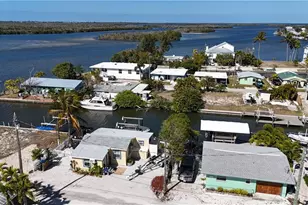 2650 Coco Plum Dr, Matlacha, FL 33993 - Photo 33