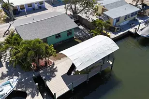 2650 Coco Plum Dr, Matlacha, FL 33993 - Photo 9