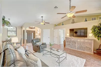 718 Arundel Cir, Fort Myers, FL 33913 - Photo 7