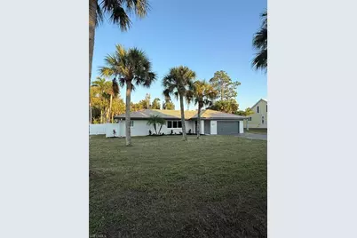 14821 Martin Dr, Fort Myers, FL 33908 - Photo 3