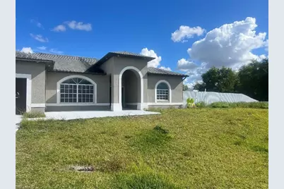725 Castlestone Ave S, Lehigh Acres, FL 33974 - Photo 3