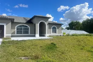 725 Castlestone Ave S, Lehigh Acres, FL 33974 - Photo 3
