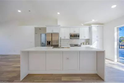 2718 NW 5th St, Cape Coral, FL 33993 - Photo 13