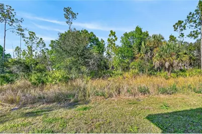1103 E 7th St, Lehigh Acres, FL 33972 - Photo 7