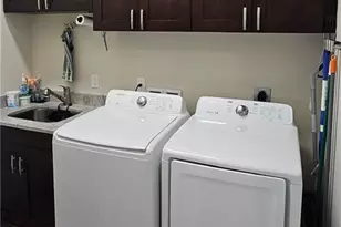 5333 Darby Ct, Cape Coral, FL 33904 - Photo 13