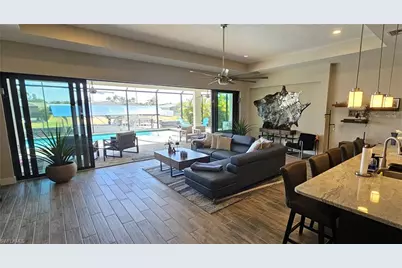 5333 Darby Ct, Cape Coral, FL 33904 - Photo 7