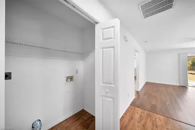 1044 SE 11th St, Cape Coral, FL 33990 - Photo 13