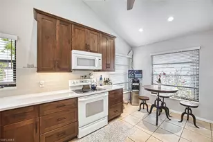 5500 Harbour Castle Dr, Fort Myers, FL 33907 - Photo 17