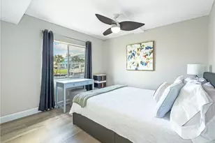 5111 Manor Ct, Cape Coral, FL 33904 - Photo 17