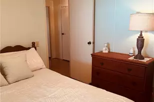 11 Poinsettia Dr, Fort Myers, FL 33905 - Photo 15